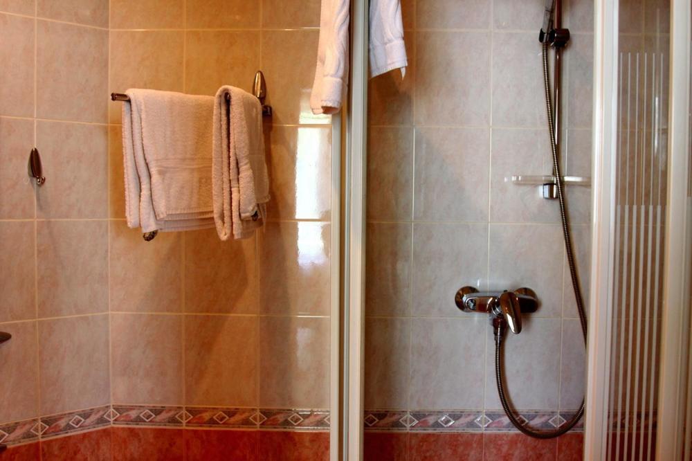 Hotel Felicia Riga Ngoại thất bức ảnh